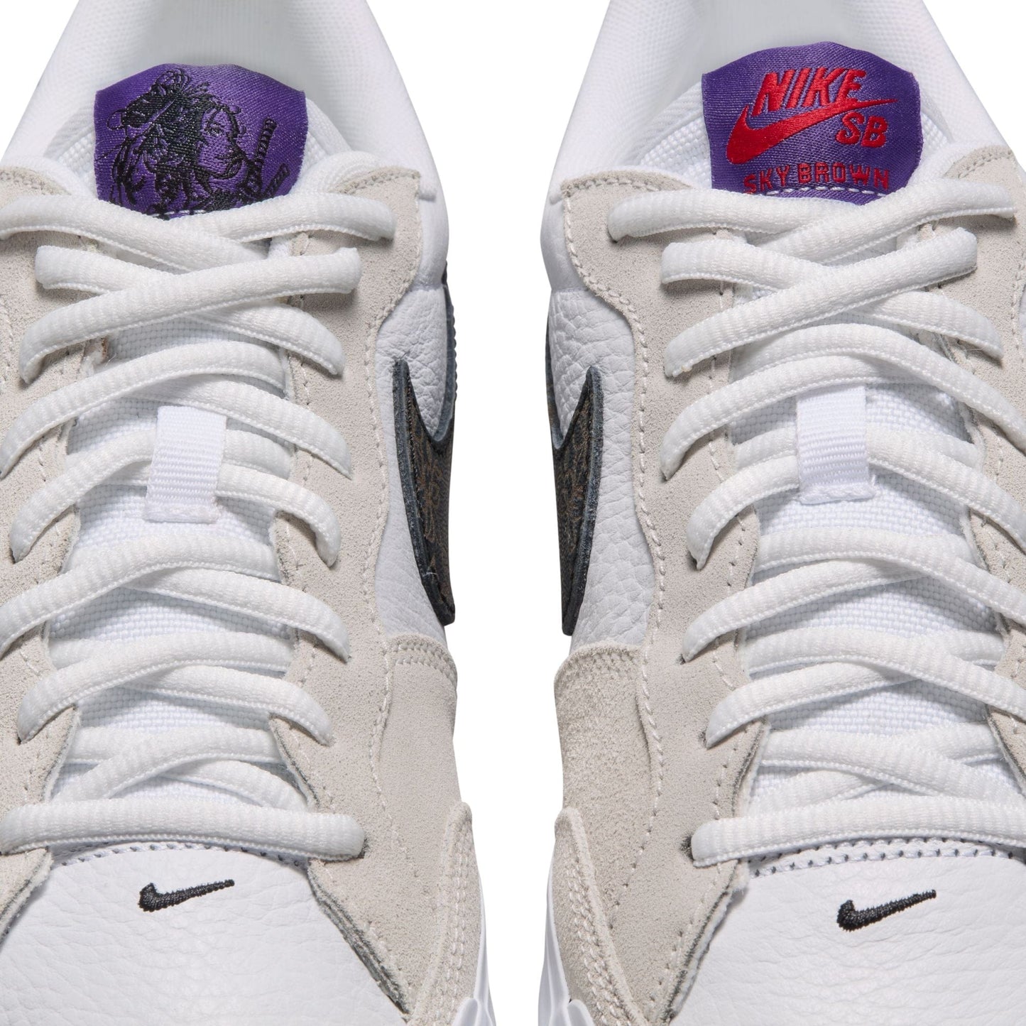 NIKE SB SHOE NIKE SB 7.5 Men / 9 Women Nike SB Zoom Pogo Plus - (Sky Brown) White