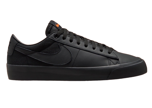 Nike SB Zoom Blazer Low Pro GT - Triple Black