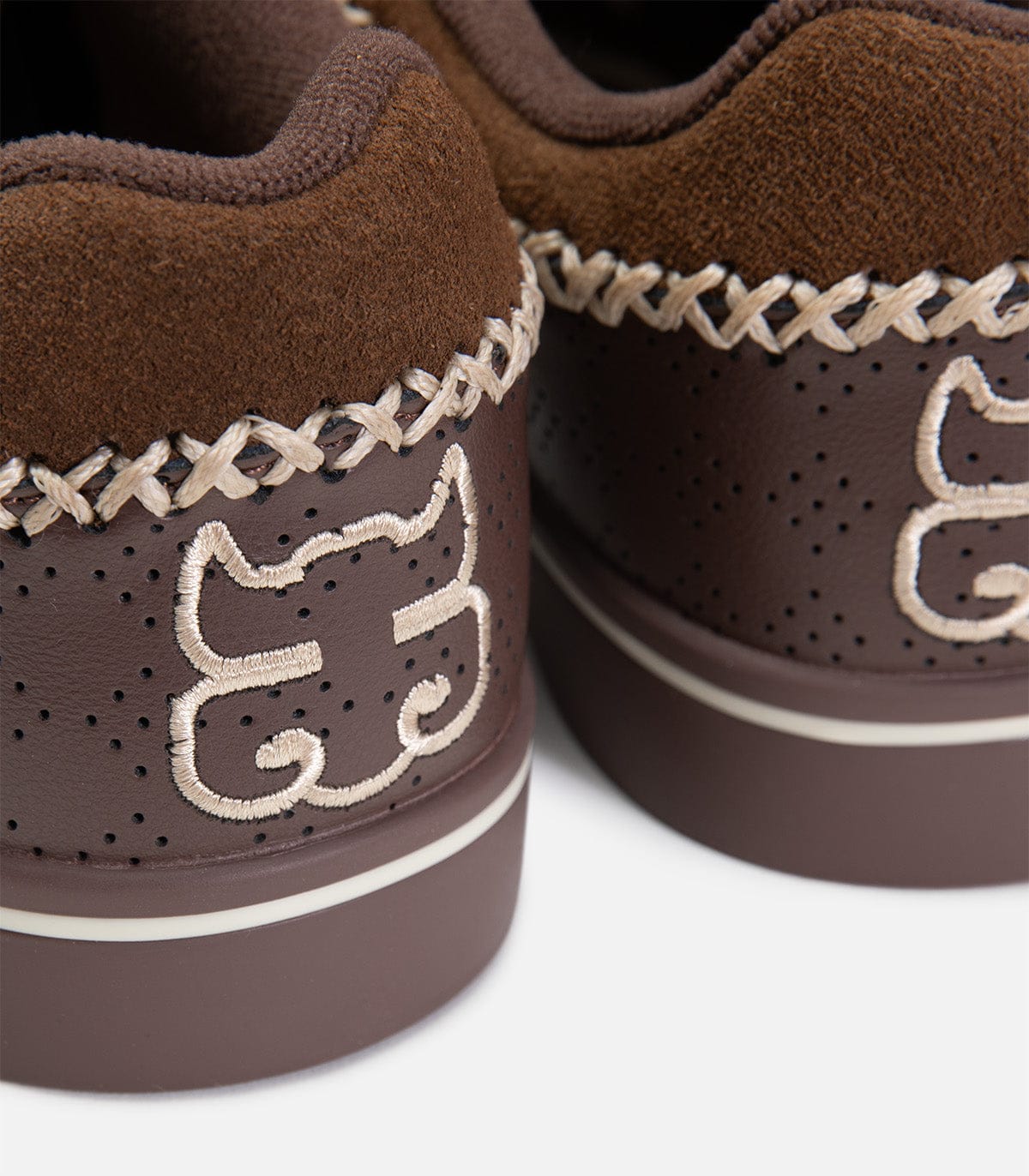 Ipath Footwear Shoe Ipath IPath Reed Low - Dark Brown