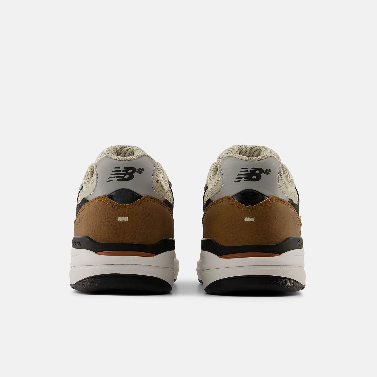 New Balance Numeric Shoe New Balance Numeric New Balance Numeric Reynolds 933 - Quicksand Sea Salt