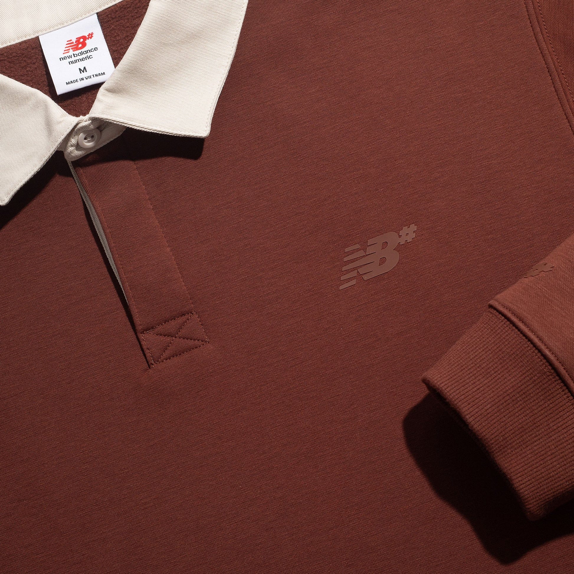 New Balance Numeric LONGSLEEVE TEE New Balance Rugby Longsleeve Shirt - Rich Oak