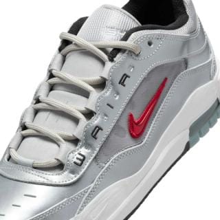 NIKE SB SHOE NIKE SB Nike SB Air Max Ishod Premium - Silver Red