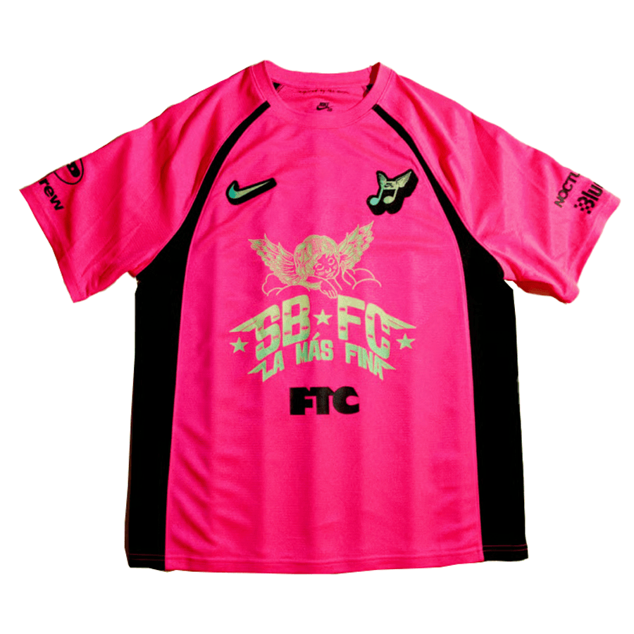 NIKE SB T-SHIRT Nike SB WC FC Jersey - Hyper Pink