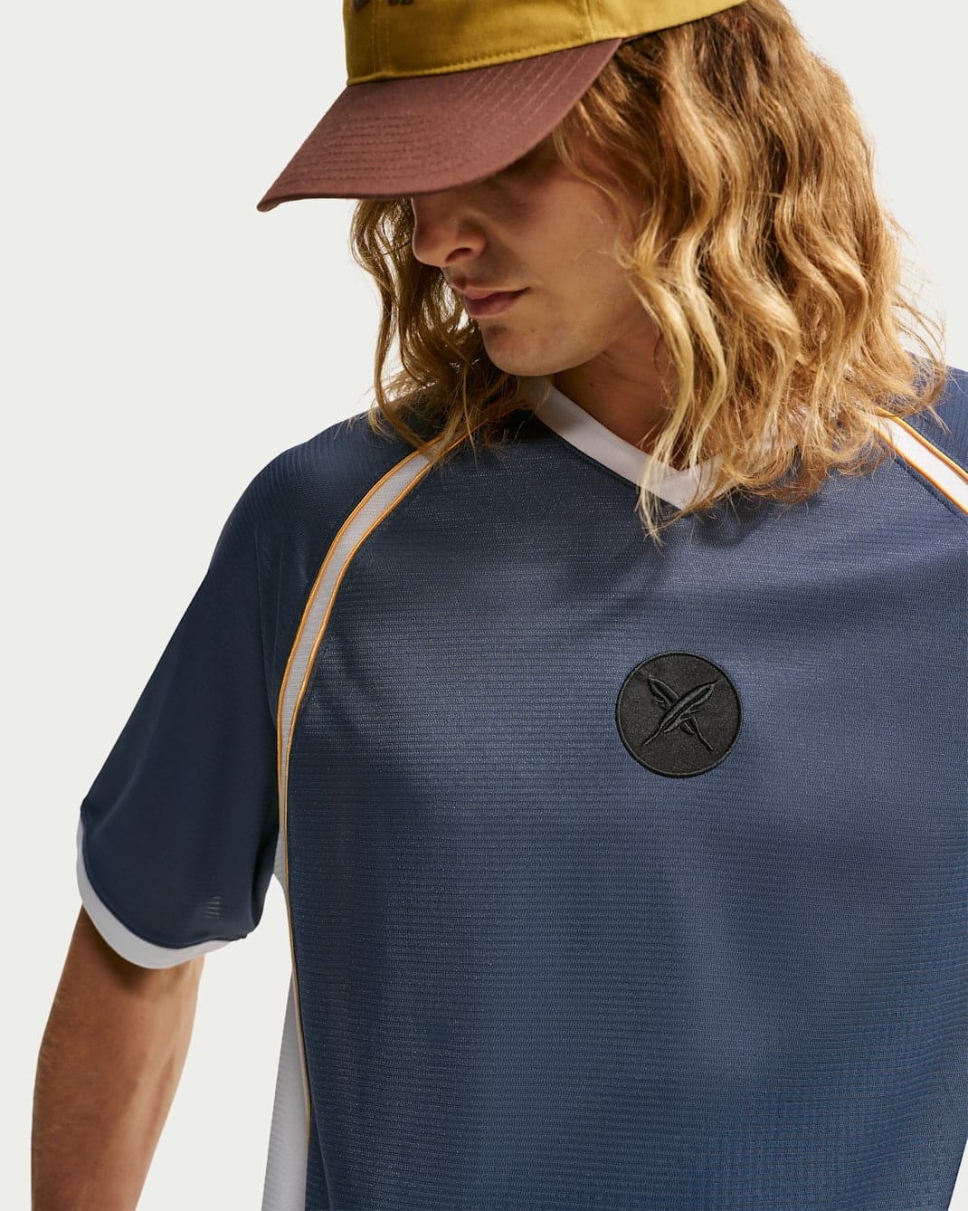 NIKE SB T-SHIRT Nike SB Yuto Short Sleeve Skate Jersey - Thunder Blue Summit White
