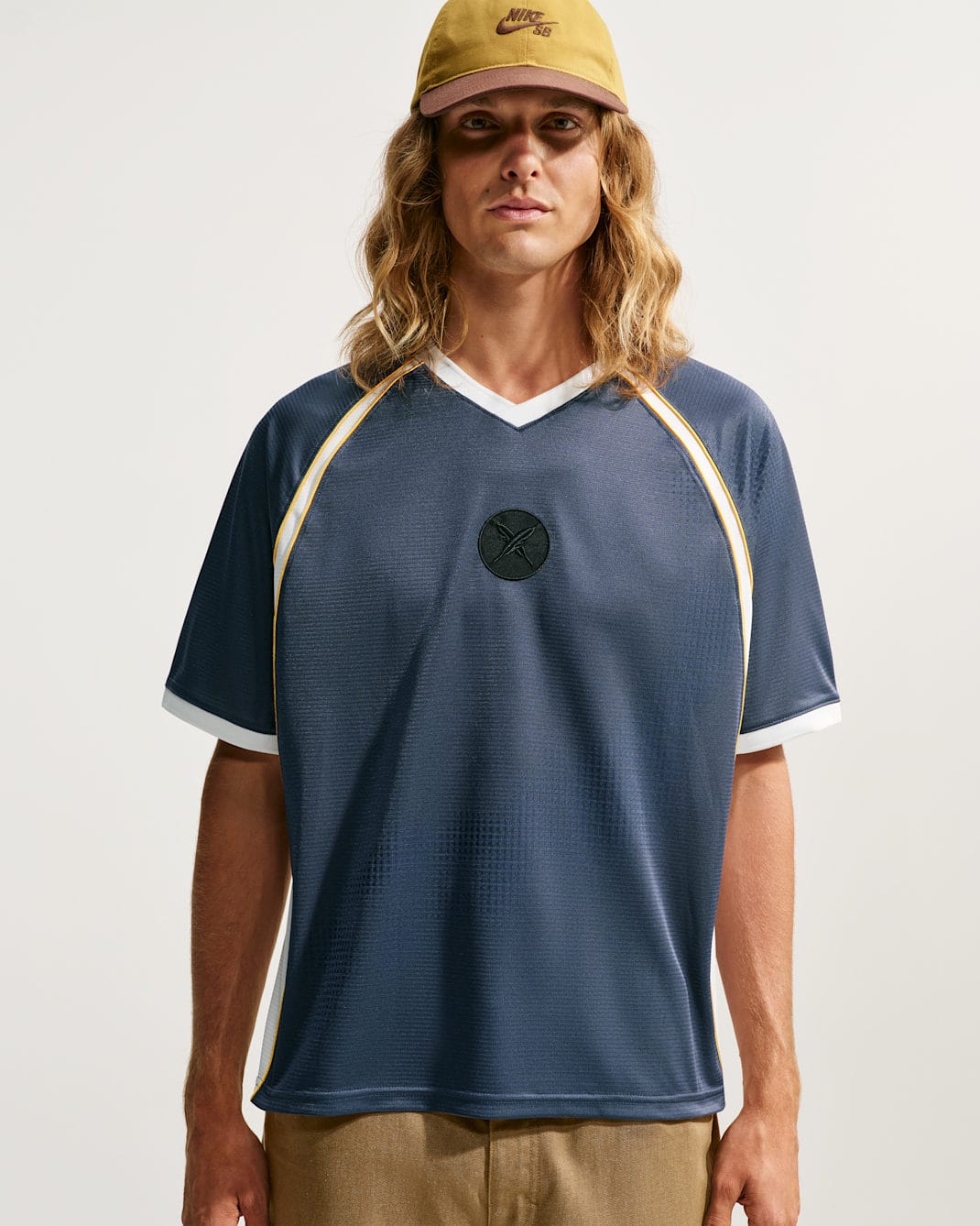 NIKE SB T-SHIRT Nike SB Yuto Short Sleeve Skate Jersey - Thunder Blue Summit White