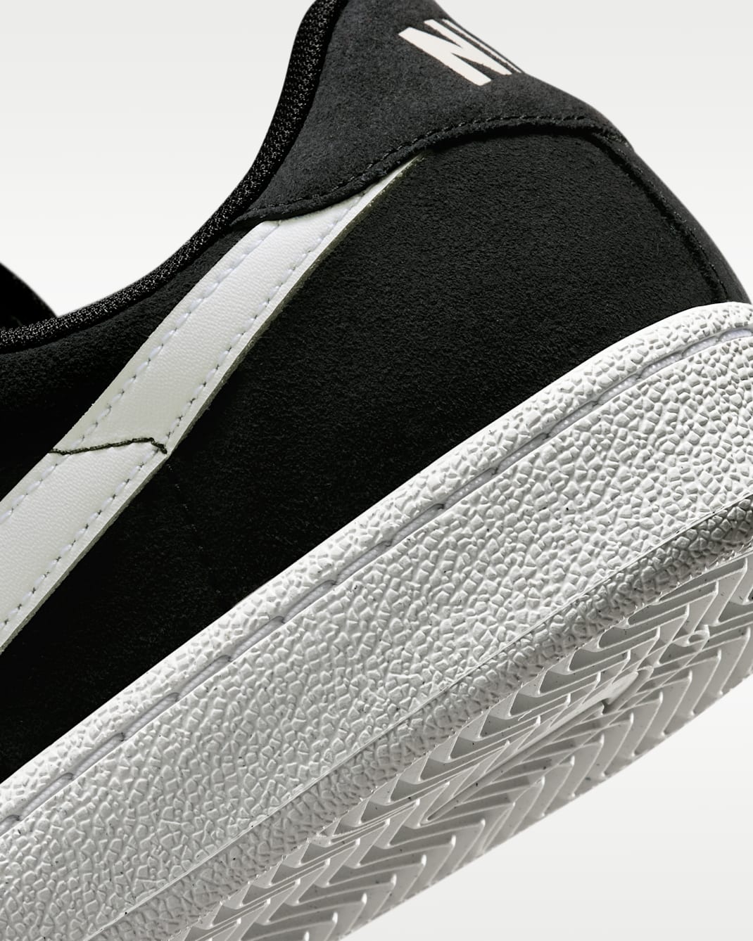 NIKE SB SHOE NIKE SB Nike SB Zoom Tennis Classic - Black White White