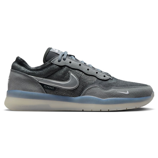 Nike SB PS8 - Cool Grey Metallic Silver