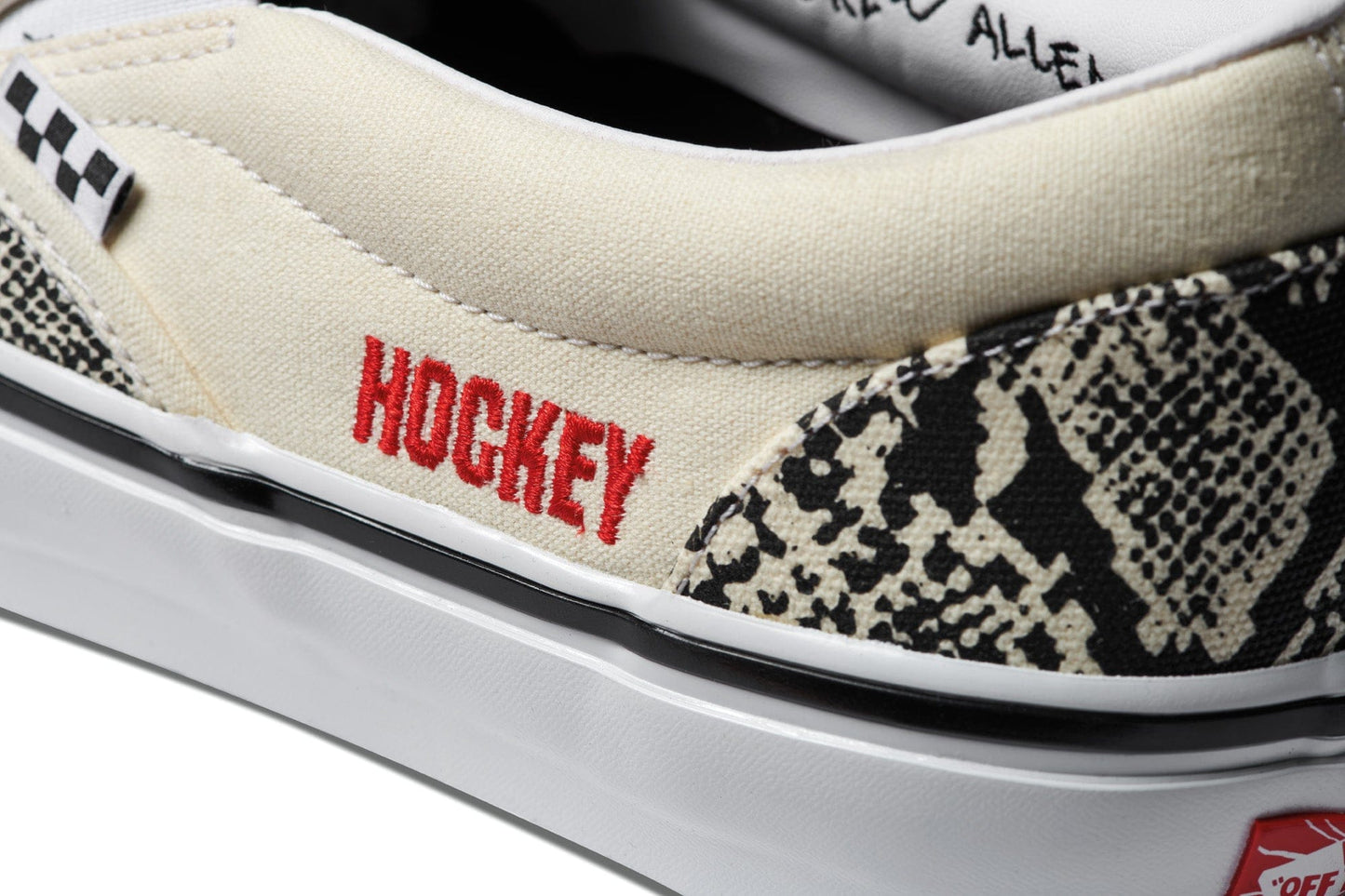VANS SHOE VANS Vans Skate Slip On - (Hockey) White Snake