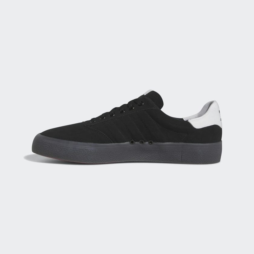 Adidas 3MC - Black White Red Holistic Skateshop Adidas 3MC - Black White Red Holistic Skateshop