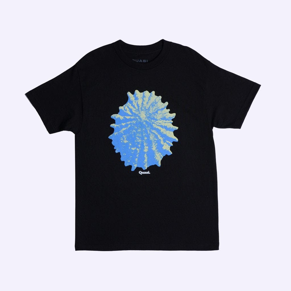 QUASI T-SHIRT M QUASI FOSSIL TEE - BLACK