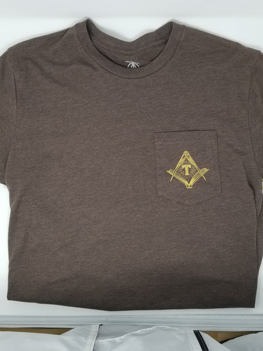 THEORIES OF ATLANTIS T-SHIRT M Theories Book Club Pocket Tee - Espresso