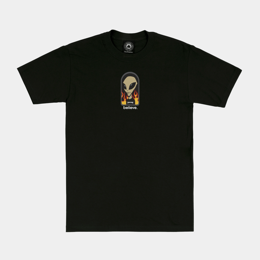 THRASHER T-SHIRT Thrasher Magazine X Alien Workshop Believe Tee - Black